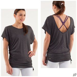 Lululemon Power Class Tee Black in Size 10 imo